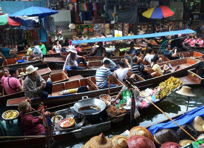 Tayland Yüzen Market, Tayland'a gitmek