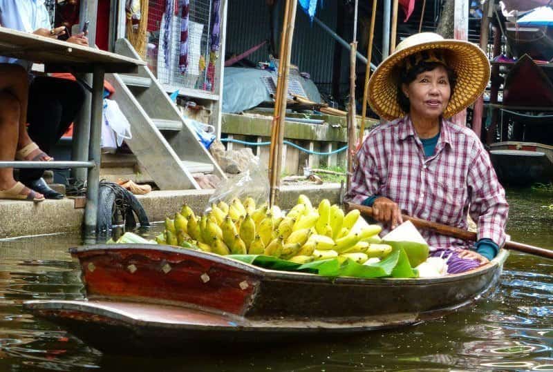 Tayland Yüzen market