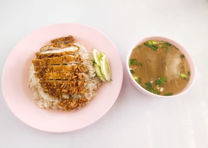 Tayland pilav ustu tavuk yemegi, Tayland musluman
