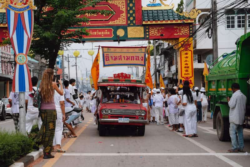 Phuket ulaşım, gezi, tuk tuk, phuket gezi rehberi, phuktet havaalanından otele nasıl giderim