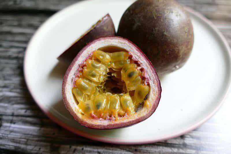 passion fruit, tutku meyvesi, tayland meyveleri, tropikal meyveler