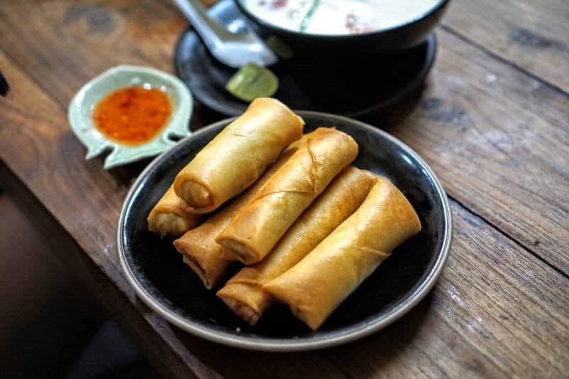 tayland sigara boregi, yemek, Tay usulü sigara böreği